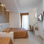 Tibidabo Hotel 3*